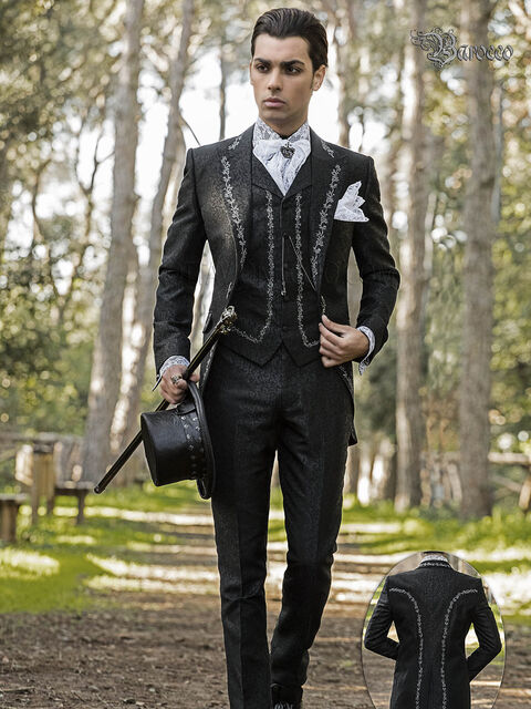 Vestito sposo damascato nero ricamato argento stile gotico