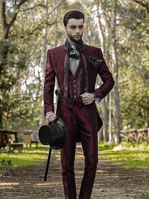 Frak barocco damascato rosso ricamo nero-argento
