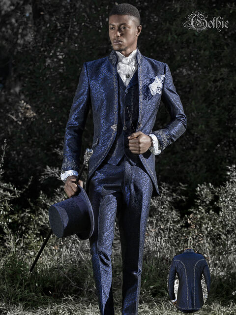 Vestito da sposo stile barocco gotico blu ricamato argento