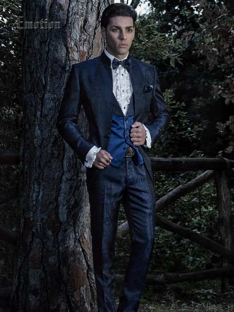 Vestito da sposo coreano damascato blu
