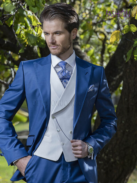 Vestito uomo moda sposo blu elettrico