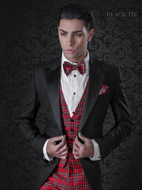Giacca smoking nero con pantalone e gilet in tartan rosso