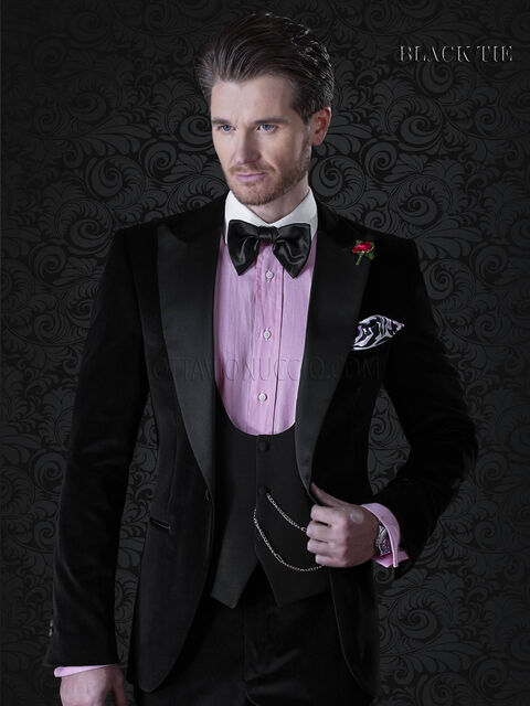 Smoking uomo per eventi di gala in velluto nero