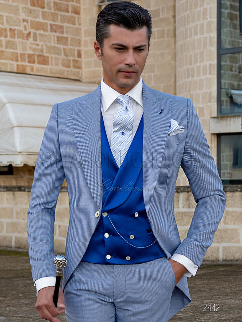 Abito tight moderno pied de poule blu royal, gilet blu elettrico
