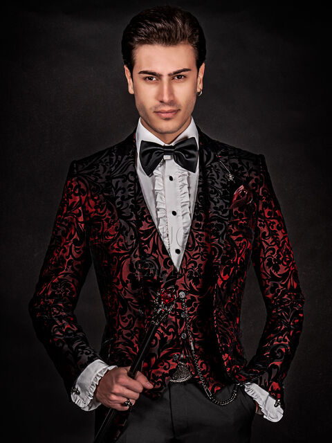 Giacca uomo rossa, inserti in velluto nero e pantalone nero