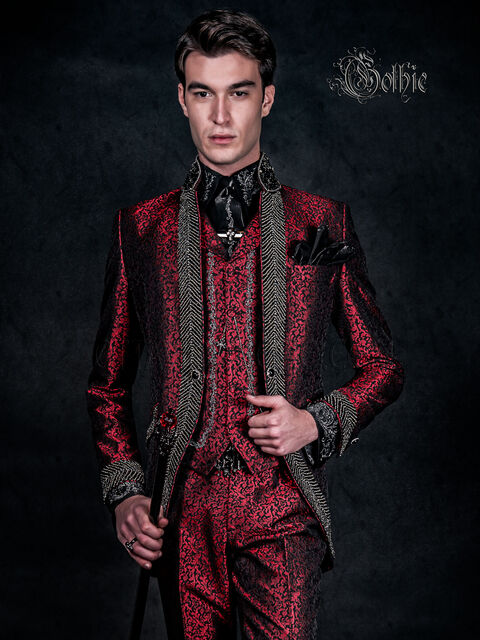 Abito sposo stile gotico broccato rosso con cristalli neri argento