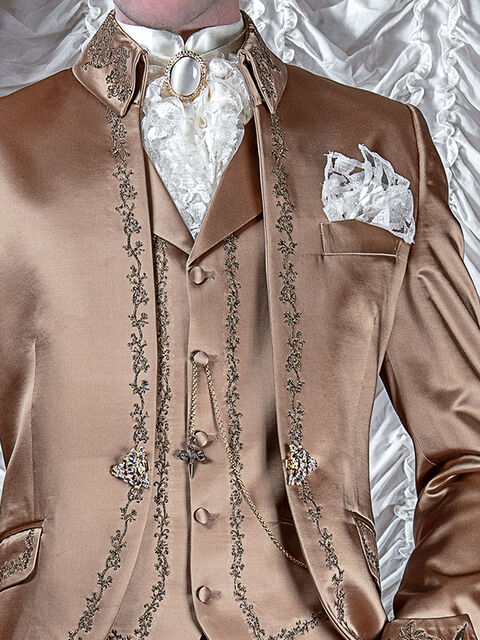 Gilet in raso oro ricamato nero oro