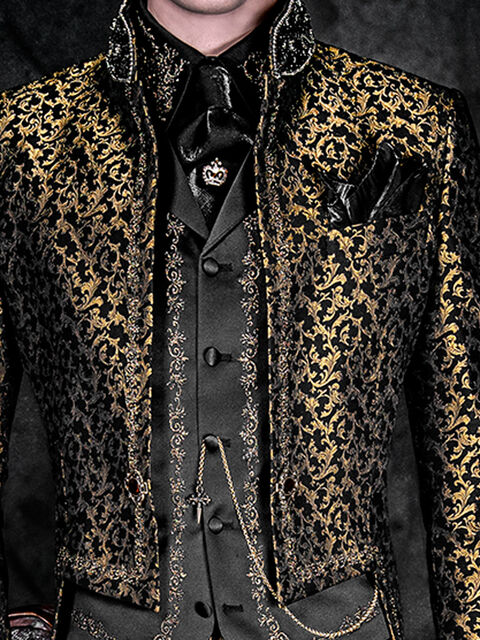 Gilet in raso nero con ricamo nero-oro