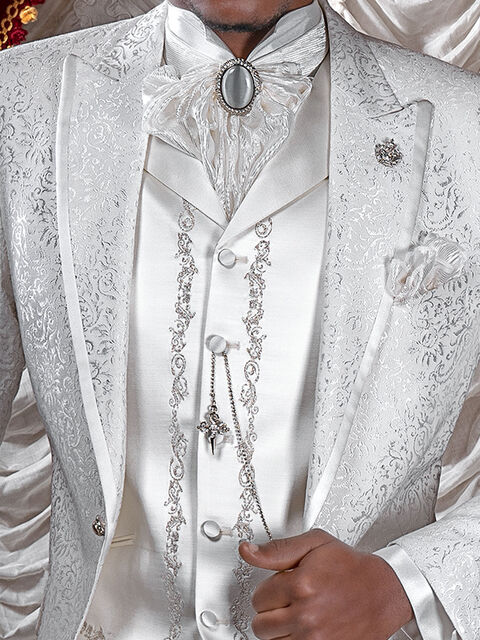 Gilet in raso bianco naturale con ricamo argento
