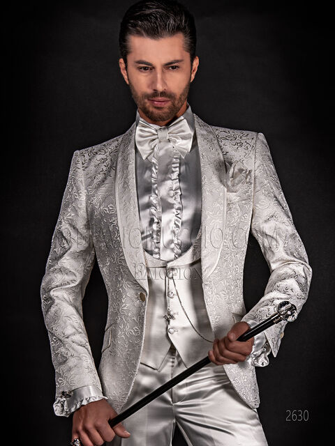 Abito smoking sposo damascato bianco, pantalone e gilet in raso