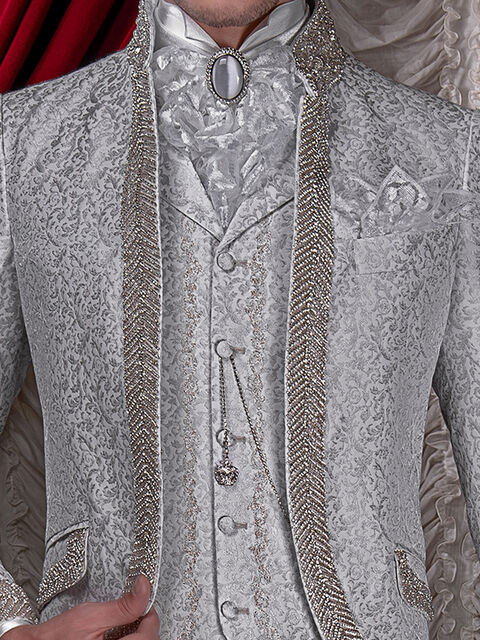 Gilet damascato grigio perla con ricamo argento