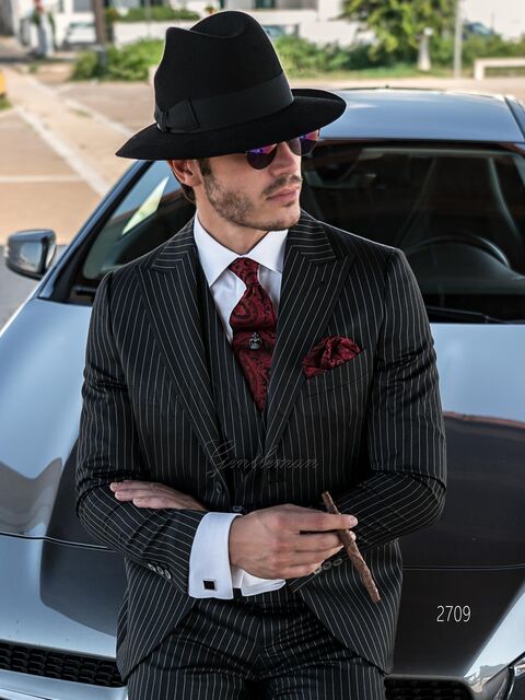 Vestito classico da cerimonia uomo, gessato nero, gilet doppiopetto