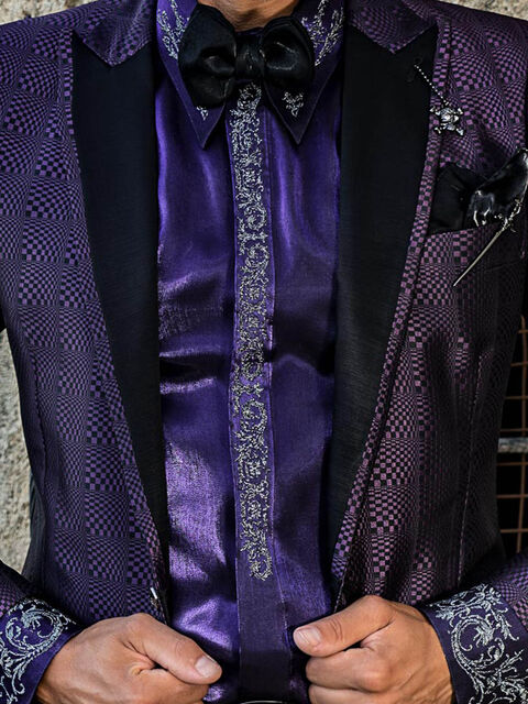 Camicia in tessuto lurex viola con ricamo drago argento-nero