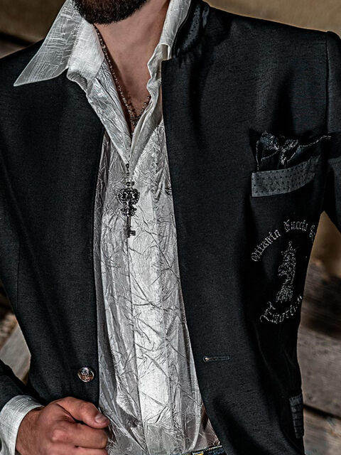 Camicia in tessuto avorio stropicciato con stampa aquila