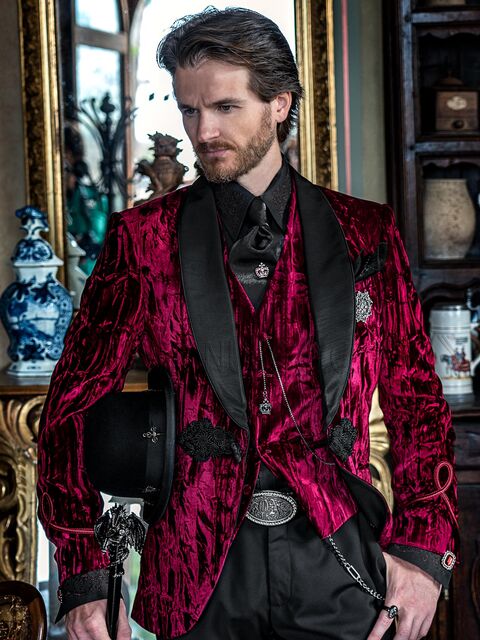 Smoking sciallato stile aristocratico in velluto rosso e pantalone nero