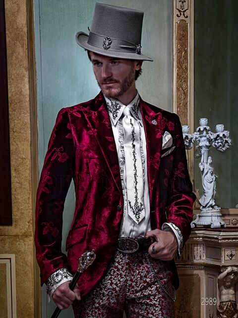 Completo aristocratico rosso giacca in velluto e pantalone damascato