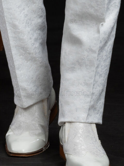 Scarpa bicolore vernice perlata bianca e inserto damascato bianco
