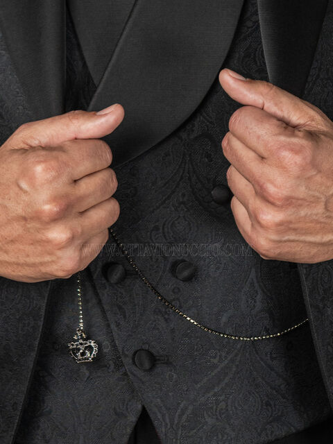 Gilet asimmetrico doppiopetto sciallato in tessuto jacquard damascato nero