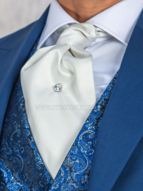 Ascot e fazzoletto in raso grigio perla