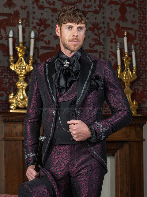 Vestito sposo gotico damascato prugna ricamato argento