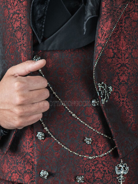 Gilet doppiopetto damascato bordeaux, rever sciallato raso nero