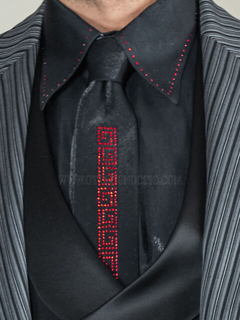 Cravatta e Fazzoletto in lurex nero con strass applicato