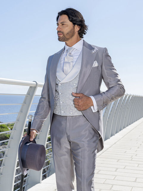 Abito da Sposo Grigio Perla con Gilet Ricamato