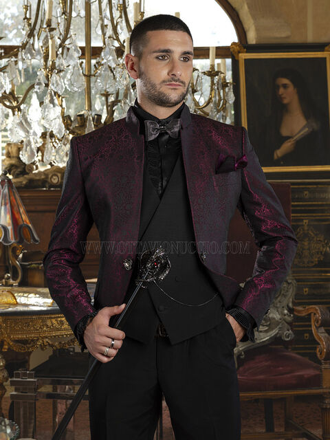 Abito da Cerimonia Uomo con Collo Coreano Damascato Bordeaux