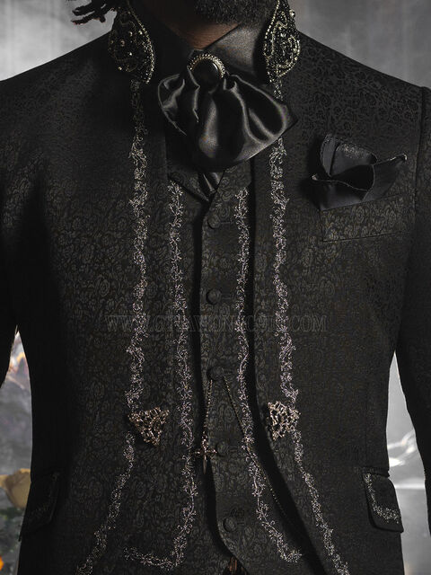 Gilet in  jacquard nero con ricamo floreale nero-argento